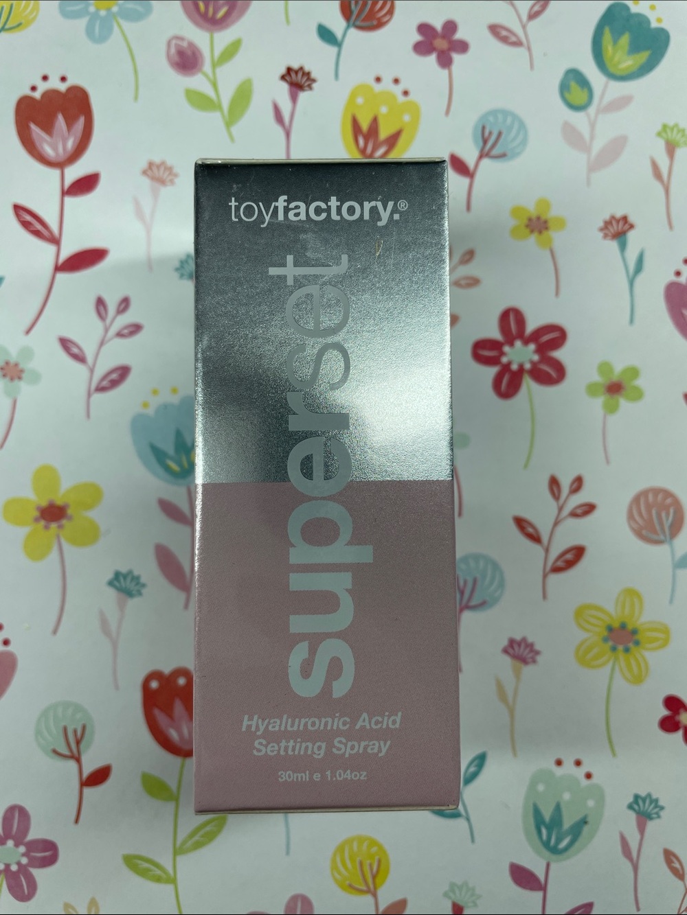CO Superset Hyaluronic Acid Setting Spray - Pink & Silver